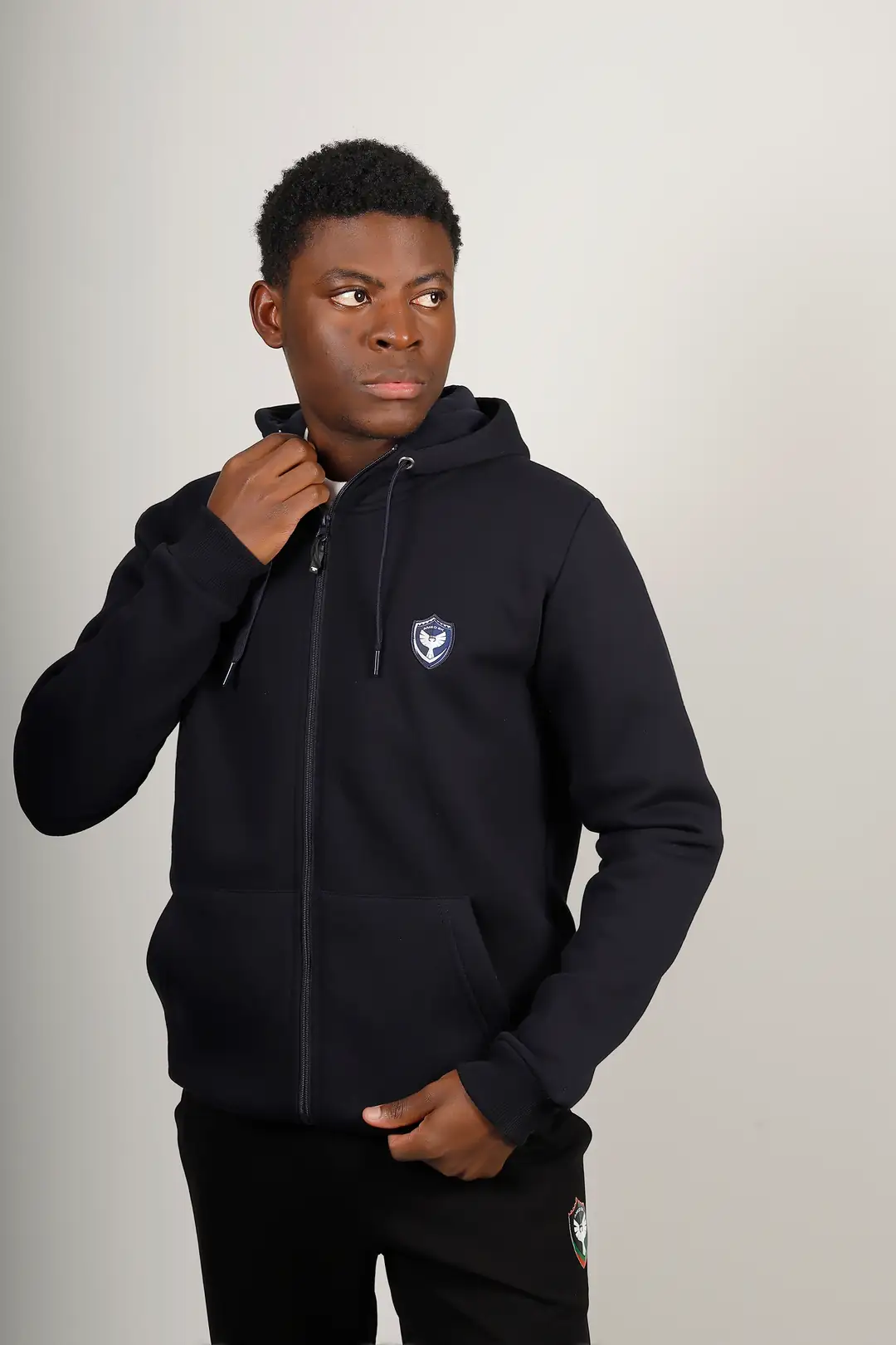FERMUARLI KAPŞONLU SWEAT